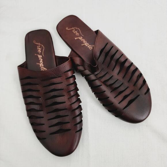 Free People Shoes - Free People Slice of Sun Brown Leather Mule Flat Sandals Coconut Size 37 US 6.5